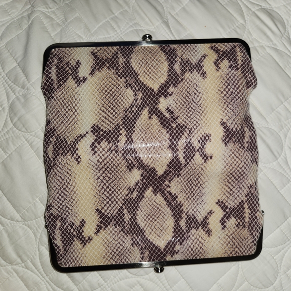 Hobo Sand Snake Wallet - Picture 4 of 4